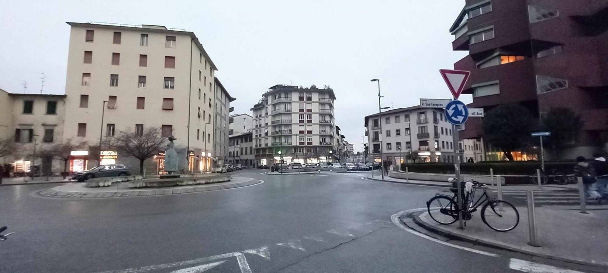 Charming & Spacious Florentine Home Just Two Mins From Tram Stop Firenze Esterno foto